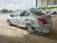 2015 Nissan VERSA фото