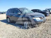 2015 Nissan ROGUE photo