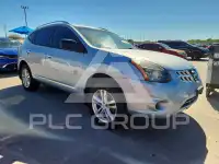 2015 Nissan ROGUE photo