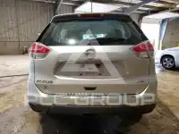 2015 Nissan ROGUE photo