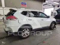 2015 Nissan ROGUE photo
