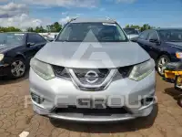 2015 Nissan ROGUE photo