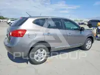2015 Nissan ROGUE photo