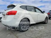 2015 Nissan ROGUE photo