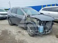 2015 Nissan ROGUE photo