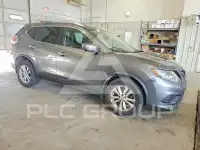 2015 Nissan ROGUE photo