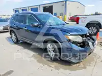 2015 Nissan ROGUE photo