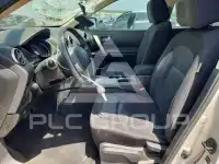 2015 Nissan ROGUE photo