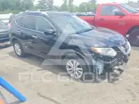 2015 Nissan ROGUE фото