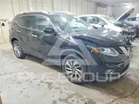 2015 Nissan ROGUE photo
