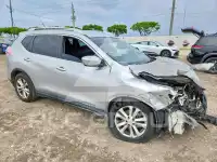 2015 Nissan ROGUE photo