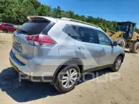 2015 Nissan ROGUE photo