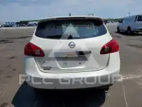 2015 Nissan ROGUE photo
