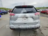 2015 Nissan ROGUE photo
