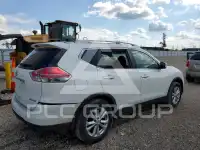 2015 Nissan ROGUE photo