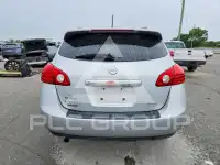 2015 Nissan ROGUE фото