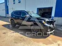 2015 Nissan ROGUE photo