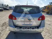 2015 Nissan ROGUE photo
