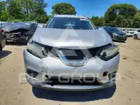 2015 Nissan ROGUE photo