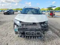 2015 Nissan ROGUE фото