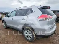 2015 Nissan ROGUE photo