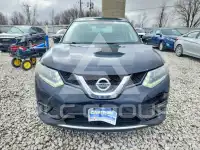 2015 Nissan ROGUE photo