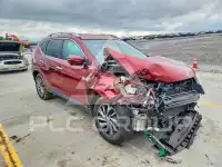 2015 Nissan ROGUE photo