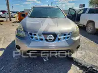 2015 Nissan ROGUE фото
