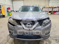 2015 Nissan ROGUE photo