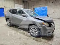 2015 Nissan ROGUE photo