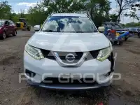 2015 Nissan ROGUE photo