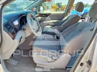 2015 Nissan QUEST фото