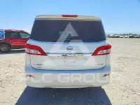 2015 Nissan QUEST photo