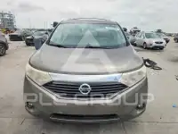2015 Nissan QUEST photo