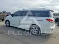 2015 Nissan QUEST photo
