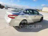 2015 Nissan SENTRA фото