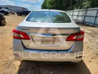 2015 Nissan SENTRA фото