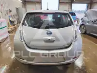 2015 Nissan LEAF photo