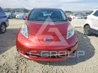 2015 Nissan LEAF фото