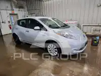 2015 Nissan LEAF photo