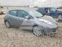 2015 Nissan LEAF photo