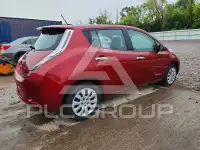2015 Nissan LEAF photo