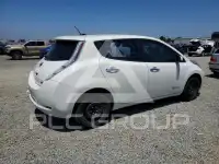 2015 Nissan LEAF фото