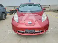 2015 Nissan LEAF photo