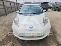 2015 Nissan LEAF фото