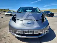 2015 Nissan LEAF фото