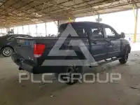 2015 Nissan TITAN фото