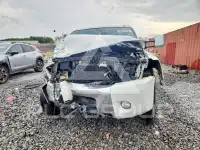 2015 Nissan TITAN фото