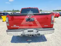 2015 Nissan TITAN фото