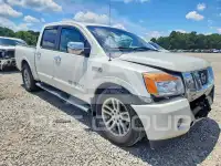 2015 Nissan TITAN фото